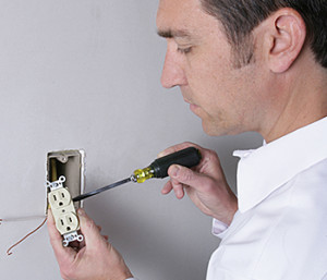 Outlets, Receptacles & Switch Repair & Replacement